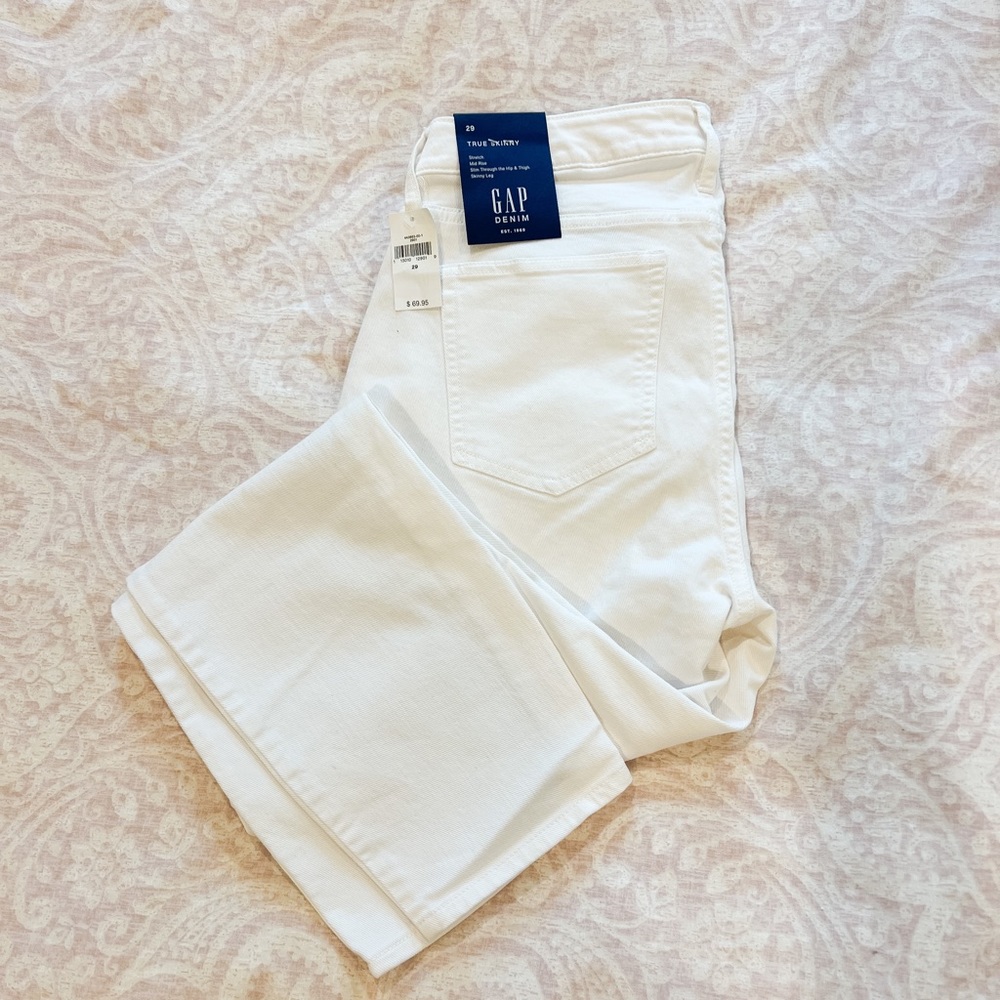 GAP True Skinny White Denim